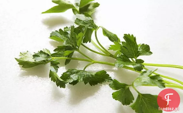 Kurczak frykasowy z czarnymi oliwkami