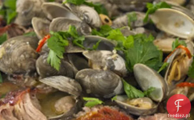Łopatka Wieprzowa Z Pieczonym Małż I Fresno Chiles
