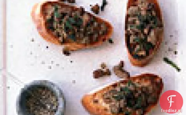 Wątróbka z kurczaka i szałwia Crostini