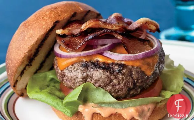Cheddar BLT hamburgery z estragon Rosyjski Dressing