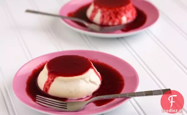 Panna Cotta Z Sosem Malinowym