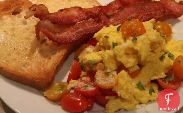 Farmer ' s Market Cherry Tomato Basil Egg, Ottomanelli Smoked Bac