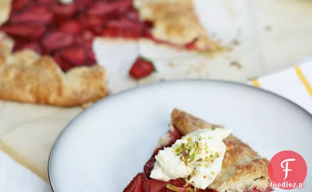 Balsamiczna Crostata Truskawkowa