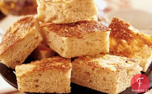 Asiago i balsamiczna karmelizowana cebula Focaccia