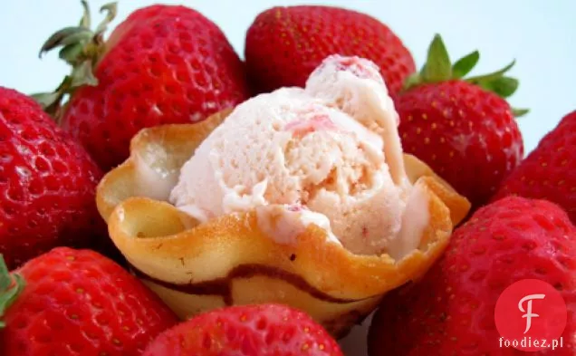 Lody Truskawkowe