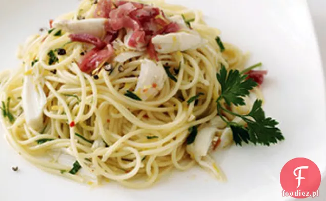 Spaghettini z krabem i pikantnym sosem cytrynowym