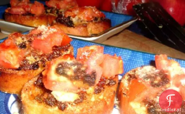 Sardela I Suszone Na Słońcu Pomidory Bruschetta