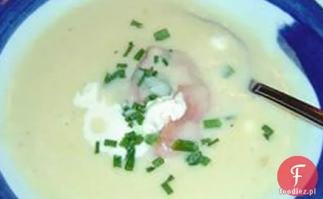 Zupa ziemniaczana z rozetami Gravlax