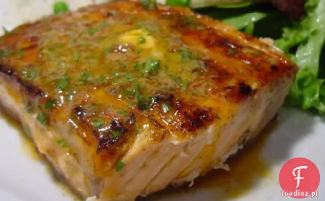 Grillowany Łosoś Z Chipotle-Masłem Ziołowym