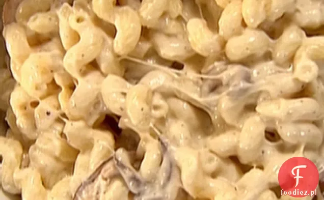Makaron z tuńczykiem i serem