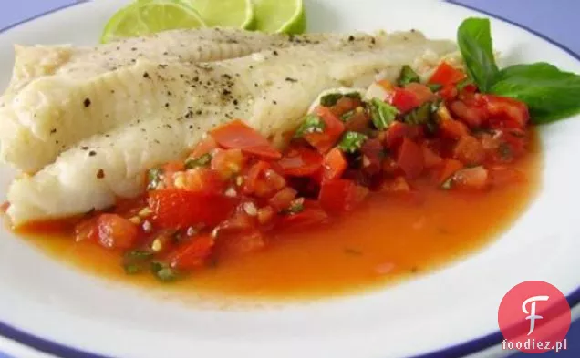 Halibut Ze Świeżym Sosem Pomidorowym