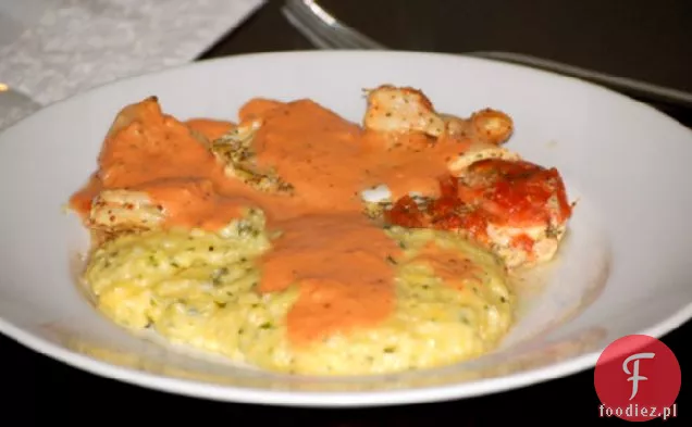 Pieczony Halibut Z Sosem Pomidorowym