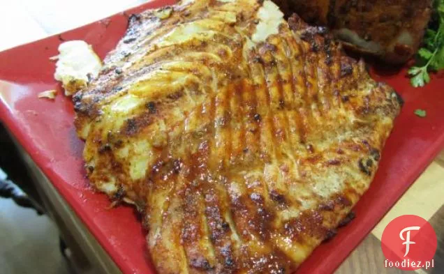 Halibut pieczony z cytryną i ziołami