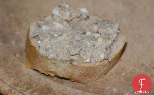 Makaron i Chiński makaron Udong w sosie pomidorowym i sardynkach