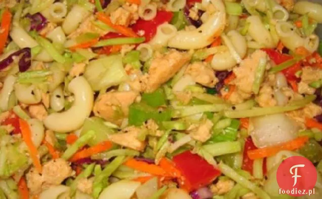 Łosoś-Makaron Slaw