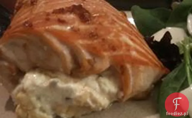 Łosoś nadziewany soją marynowaną i twarogiem Sary