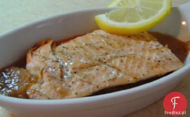 Pieczony łosoś i rabarbar