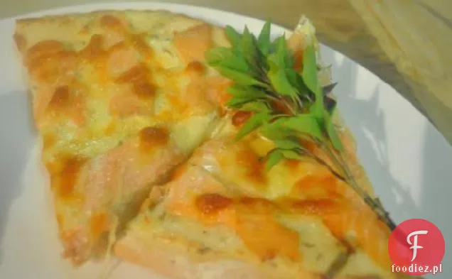 Pizza Z Wędzonym Łososiem
