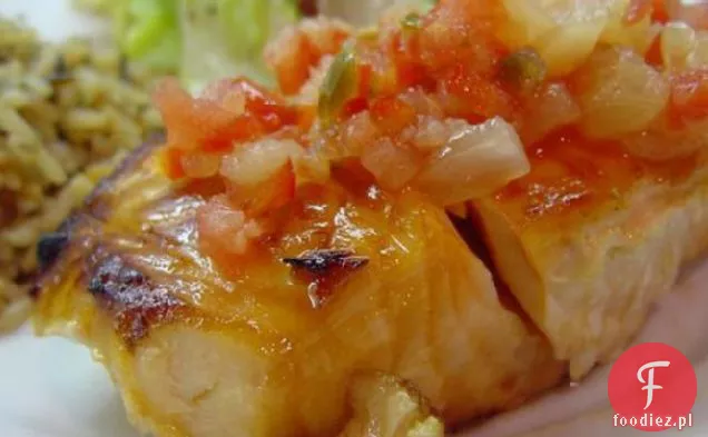 Klon-Glazurowany Łosoś Z Salsą Ananasową