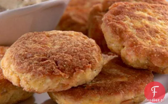 Chrupiące Krokiety z łososia z sosem Remoulade