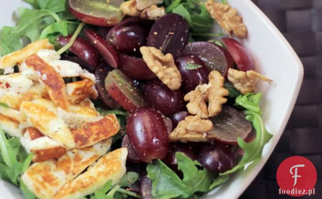 Halloumi, Czerwone Winogrona I Rukola