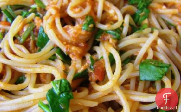 Oliwkowy Ogród Spaghettini Z Tuńczykiem