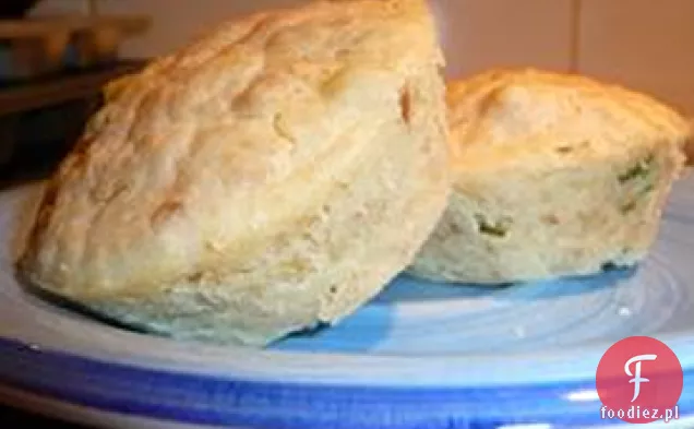 Muffiny Sałatkowe Z Tuńczykiem