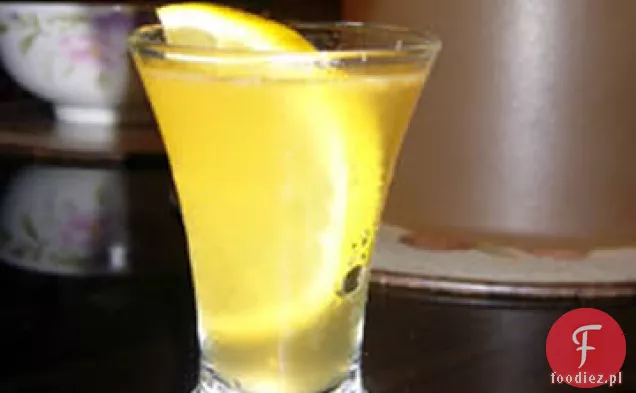 Pineapple Lemonade Spritzers
