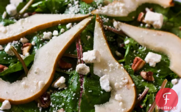 Sałatka ze szpinakiem i gruszką z rozmarynem Vinaigrette