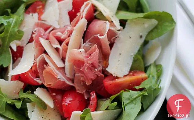 Szynka Parmeńska, Ser Parmigiano I Pomidory Koktajlowe