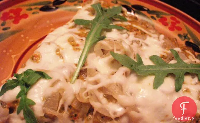 Karmelizowana cebula, Pesto Macadamia na pszennych sieciach lnu Pizza Crus
