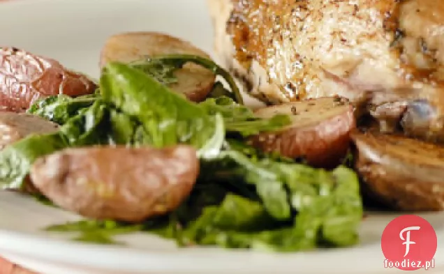 Pieczony kurczak z ziemniakami i rukolą