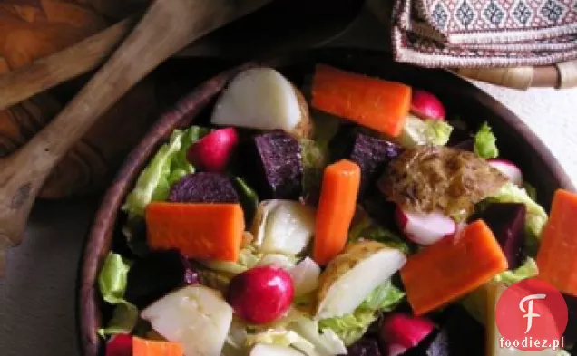 Sałatka z marchwi, kalafiora i buraków w sosie pomarańczowo-anyżowym