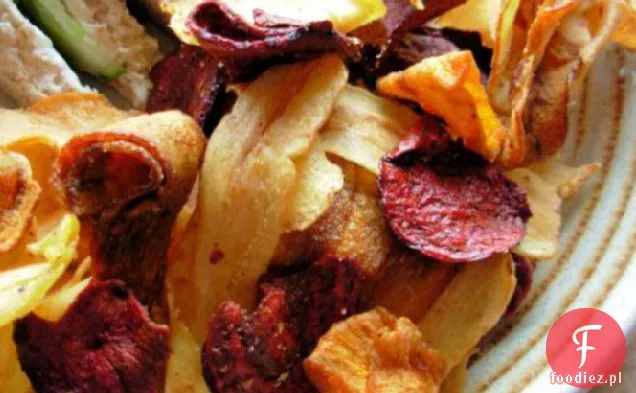 Chipsy z buraków, marchwi i pasternaku z Fleur De Sel