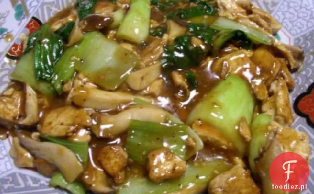 Wegetariańskie Pięć Przypraw Tofu Stir-Fry
