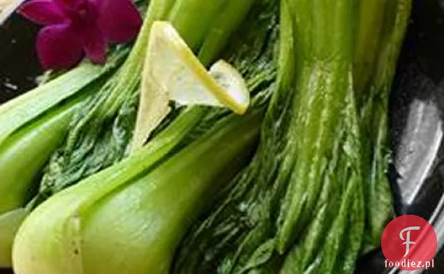 Baby Bok Choy z czosnkiem