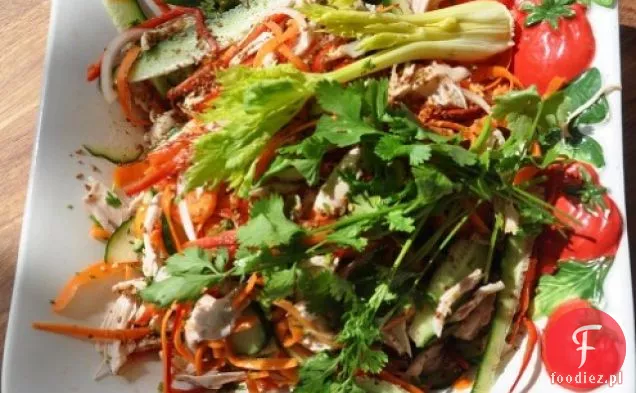 Niesamowita Wietnamska Sałatka Z Kurczakiem