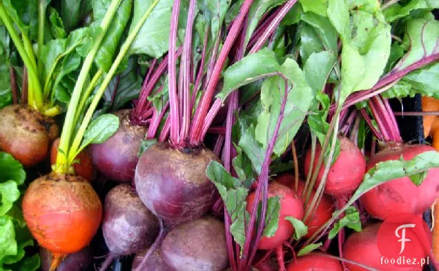 Sałatka Z Buraków Balsamicznych I Zieleni