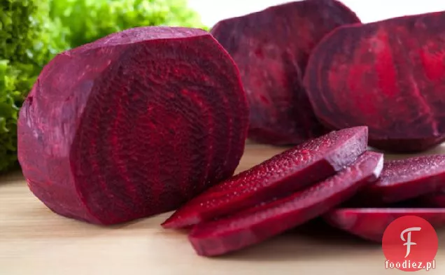 Sałatka Z Pieczonych Buraków I Pistacji