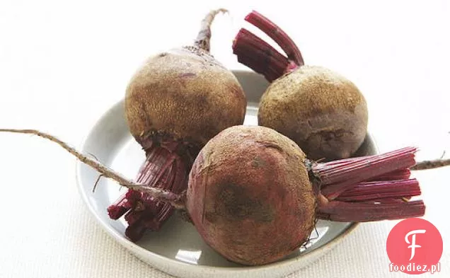 Sałatka z buraków z ricottą Salata i oliwkami