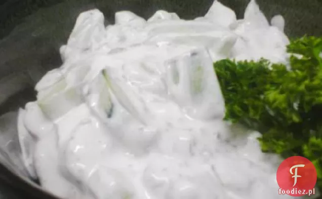 Ogórki w śmietanie (niskotłuszczowe lub beztłuszczowe)