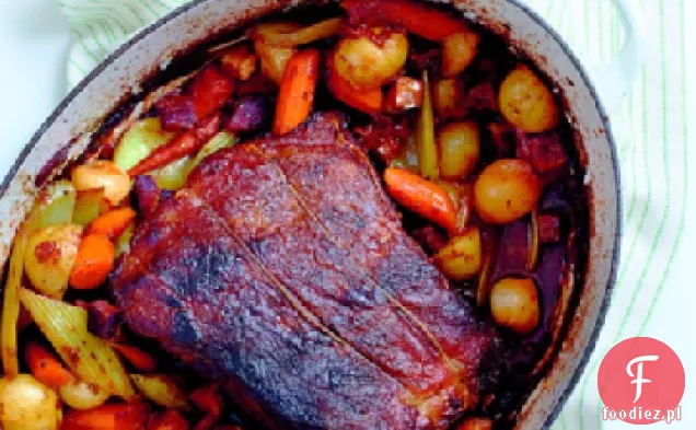 Pieczeń z boczkiem i warzywami