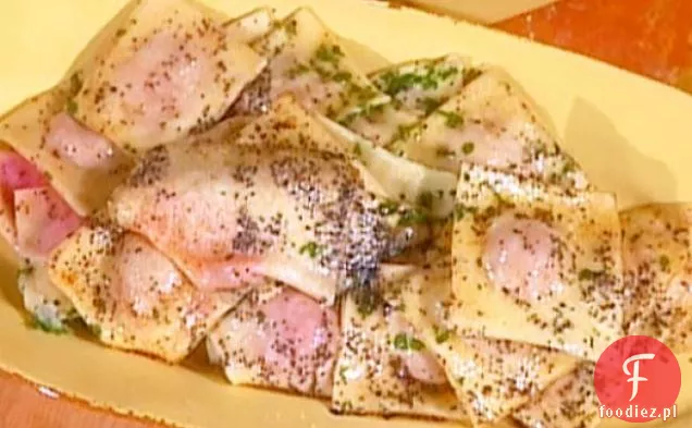 Ravioli z buraków z makiem: Casumziei