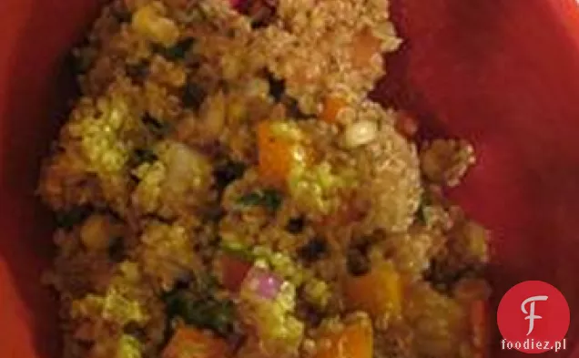 Sałatka Warzywna Z Quinoa