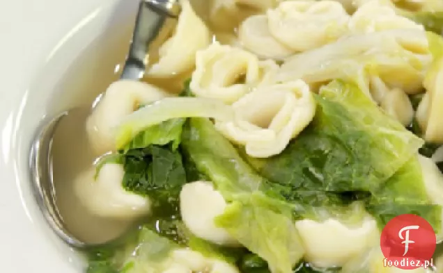 Zupa Tortellini z Escarole