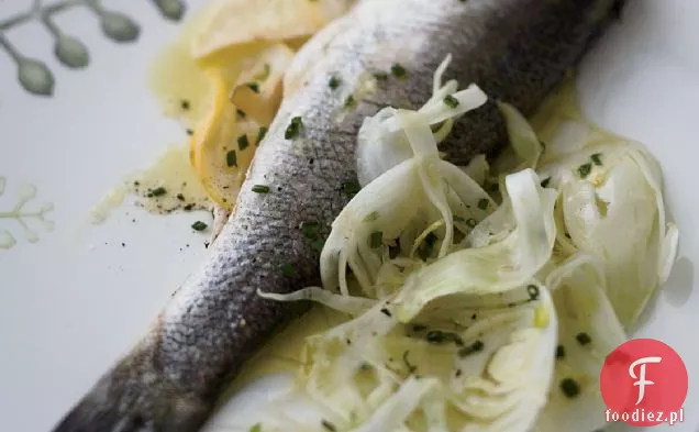 Imbir i cytryna-paski na parze z sałatką z kopru włoskiego