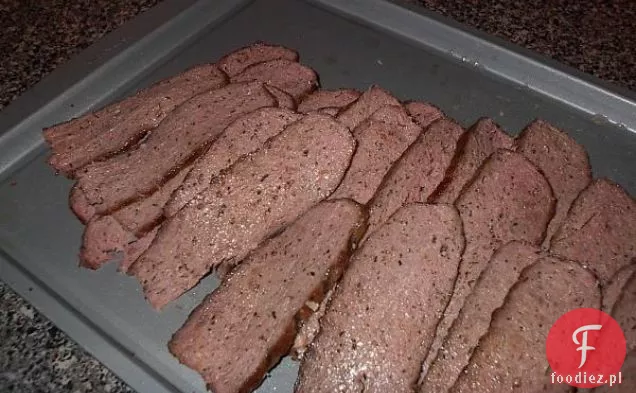 Grillowana noga jagnięcina z czosnkiem i rozmarynem