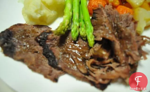 Curry jagnięce Burgery z grillowanymi warzywami i miętą Raita