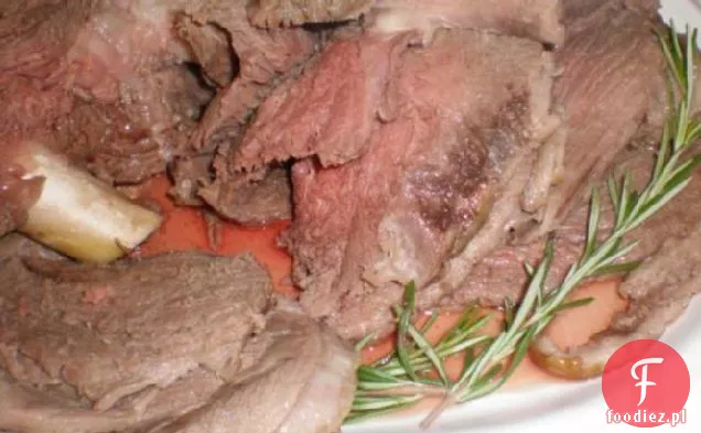 Noga jagnięca z czosnkiem i rozmarynem