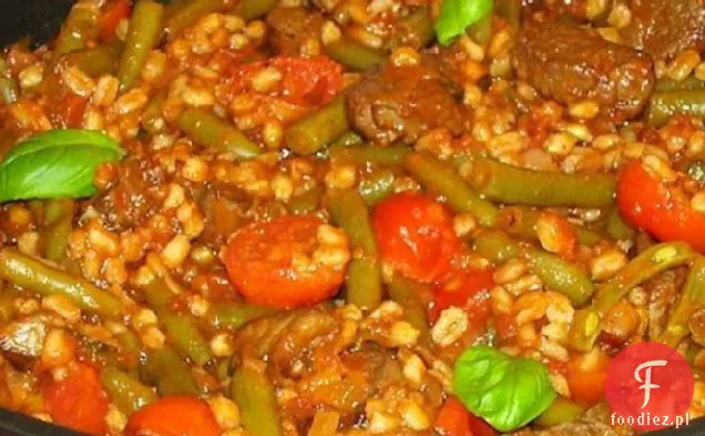Gulasz z jagnięciny i zielonej fasoli z orkiszem (farro)